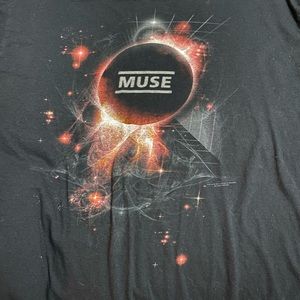 MUSE band shirt